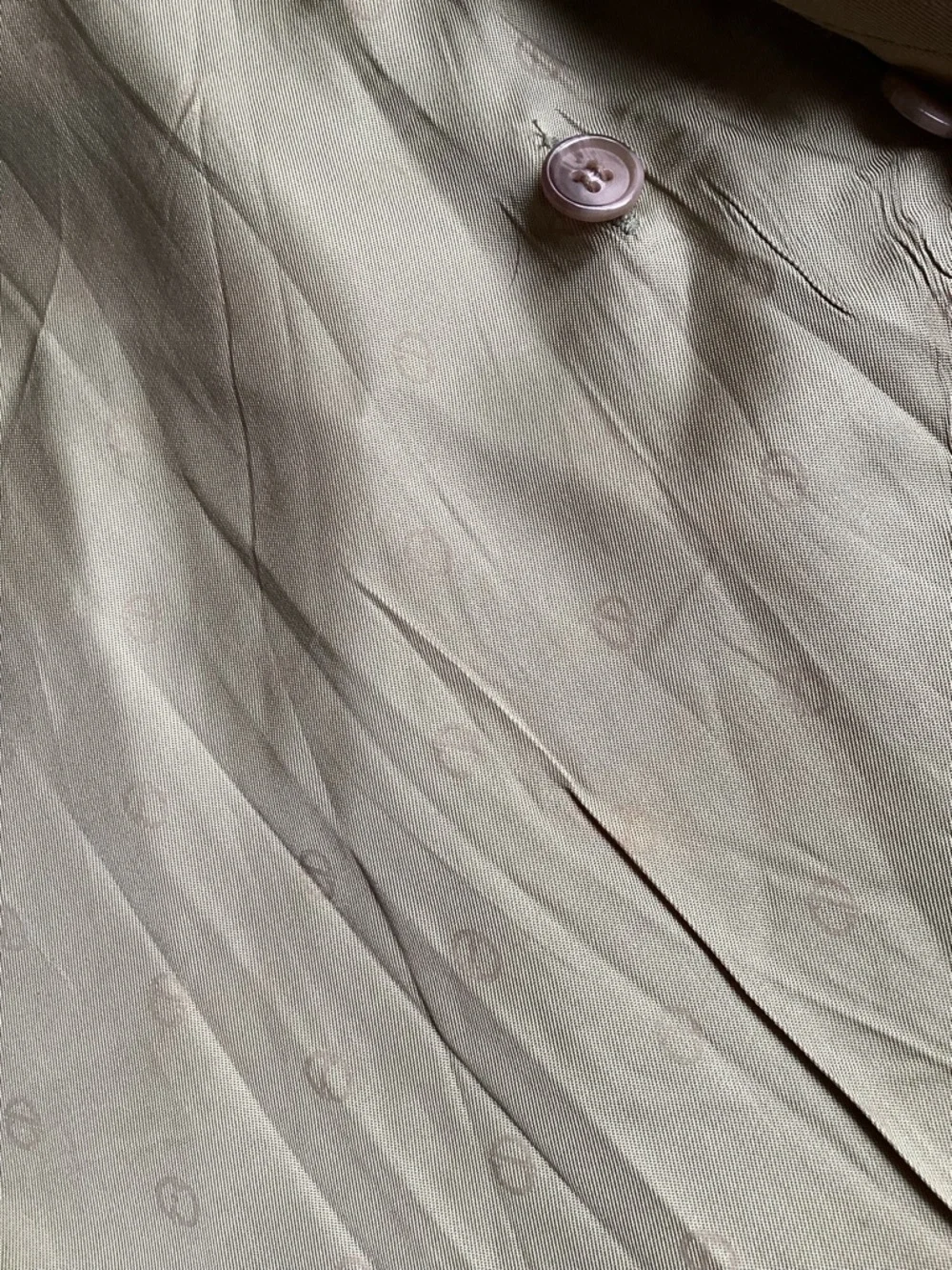 Christian Dior Classic Beige Trench Coat - Picture 7 of 9